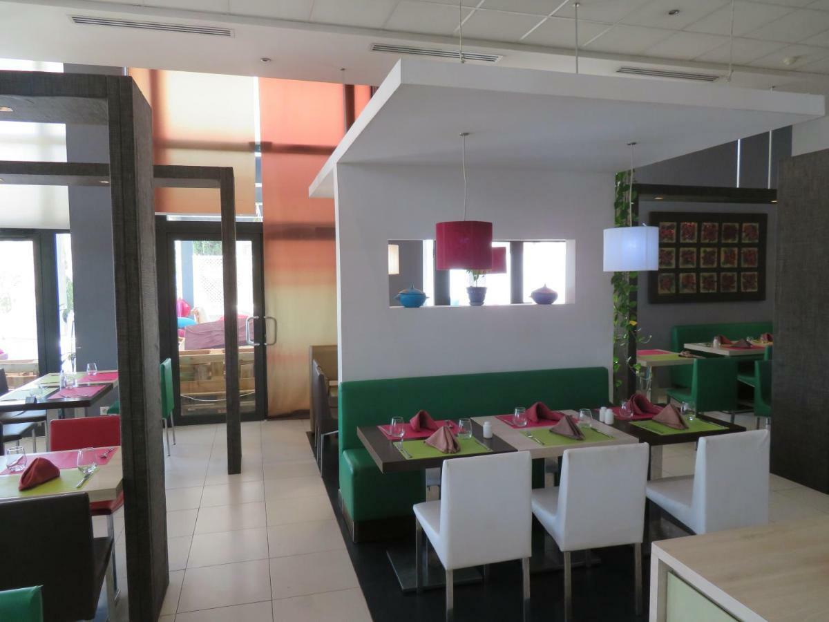 Ibis Oran Les Falaises Exterior photo